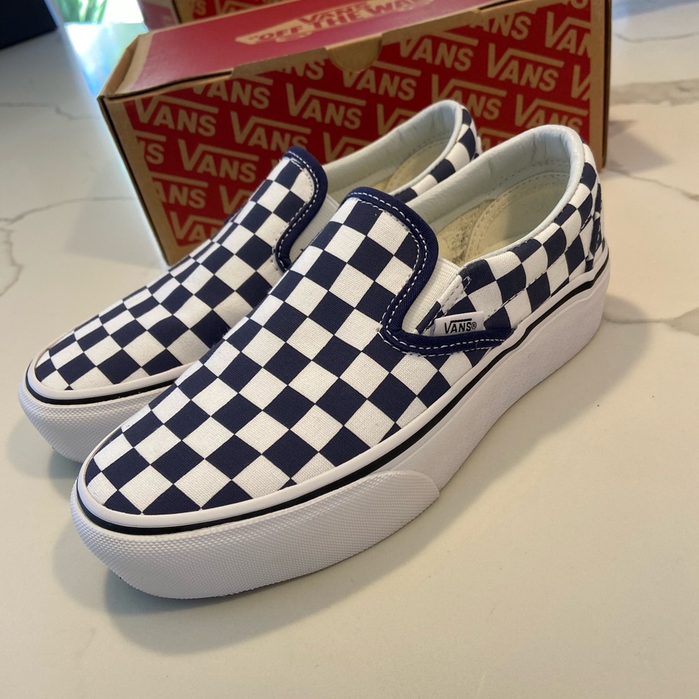 BNIB Vans checkered platform slip ons in Navy Blue